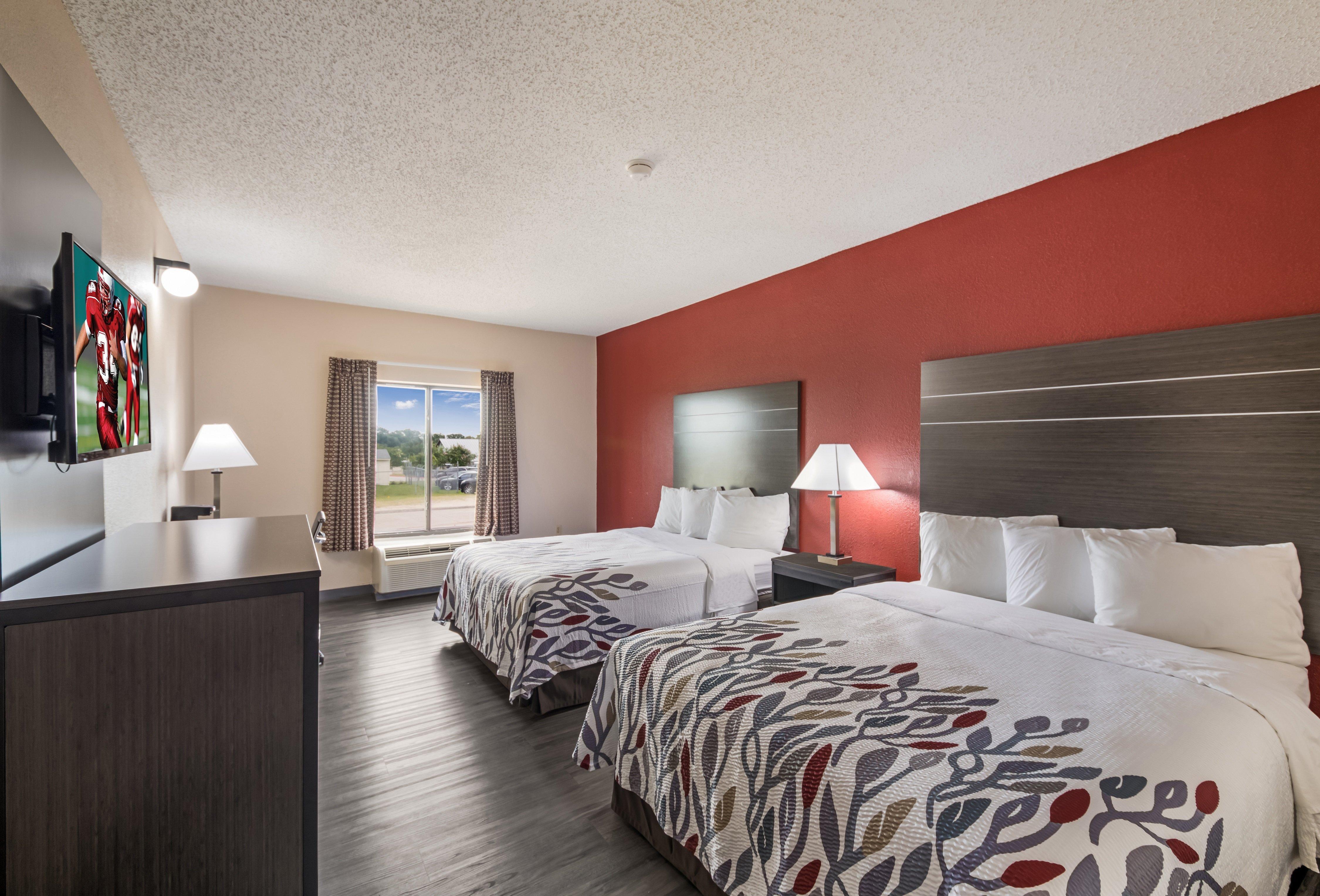 Red Roof Inn & Suites Austin East - Manor Eksteriør billede