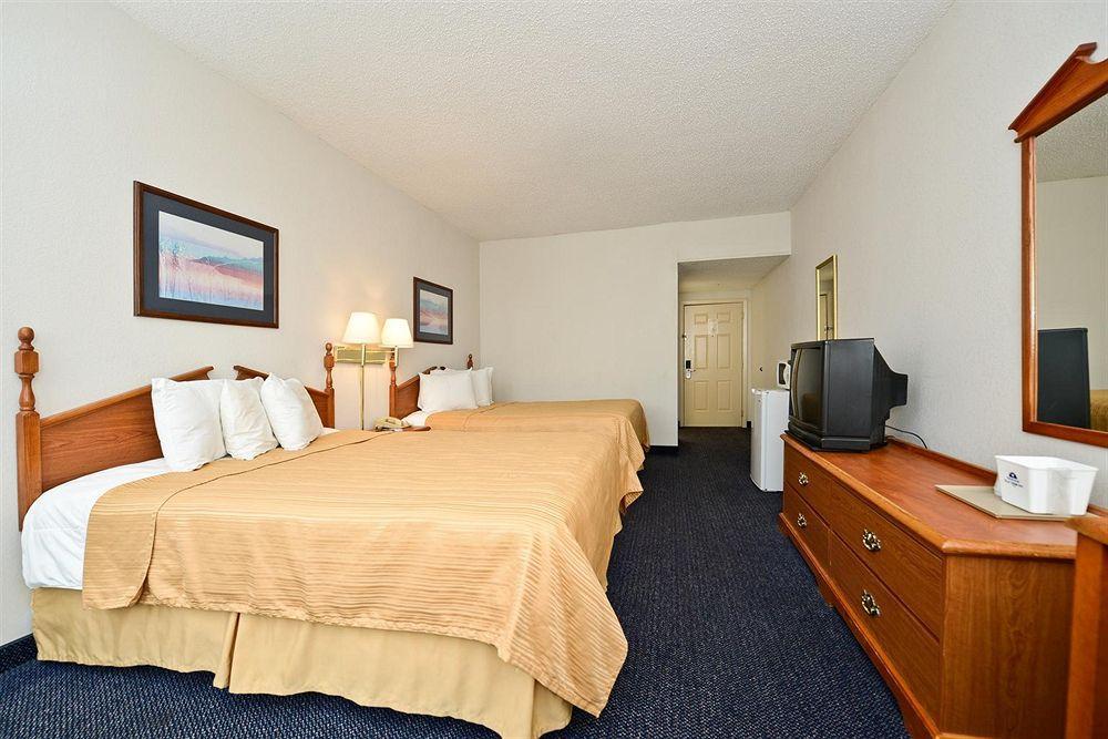 Red Roof Inn & Suites Austin East - Manor Værelse billede