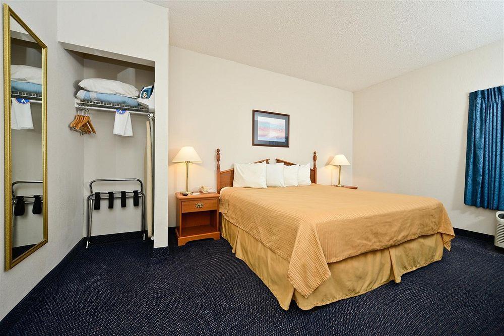 Red Roof Inn & Suites Austin East - Manor Værelse billede