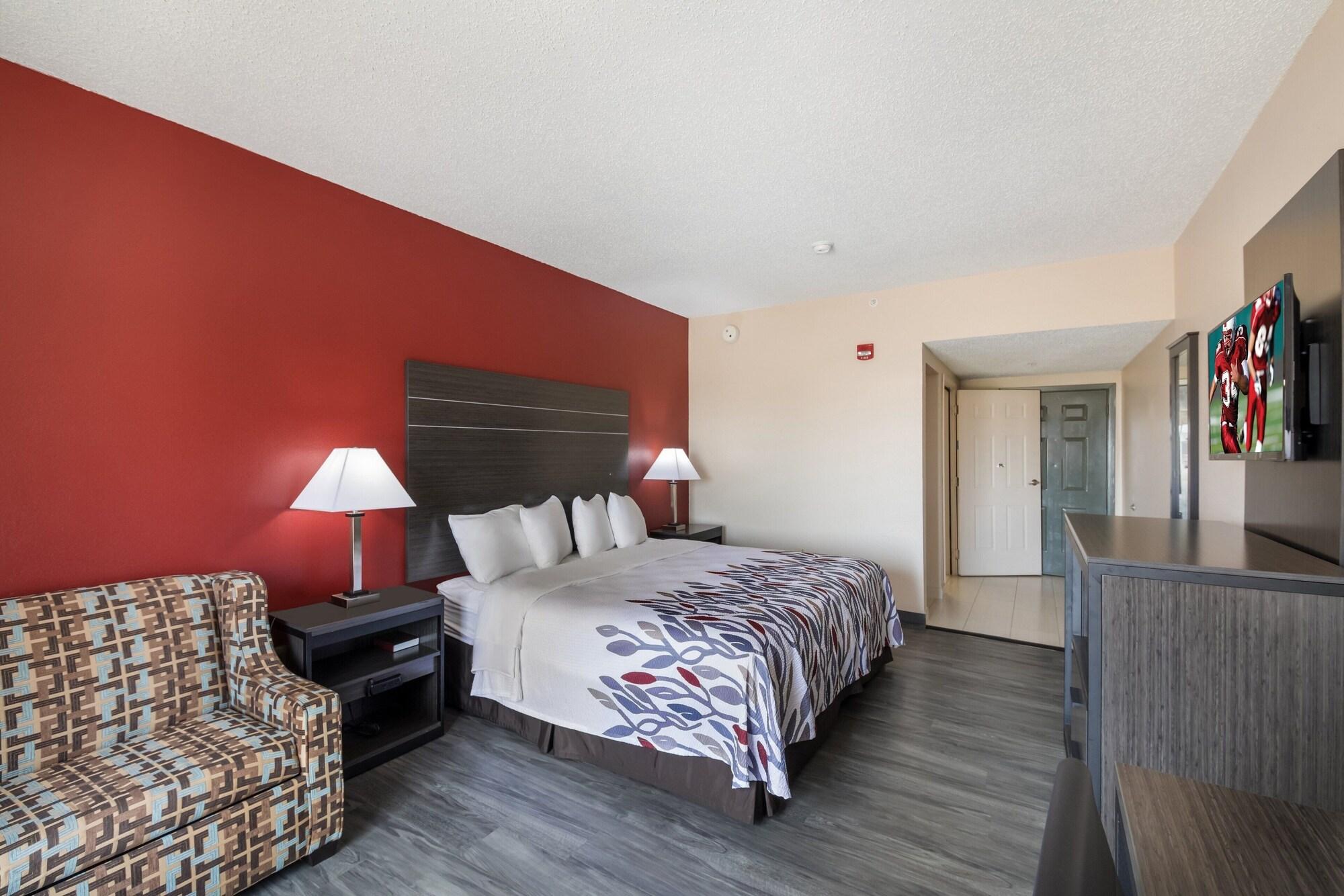 Red Roof Inn & Suites Austin East - Manor Eksteriør billede