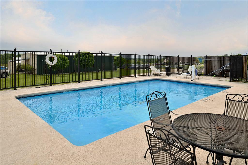 Red Roof Inn & Suites Austin East - Manor Faciliteter billede